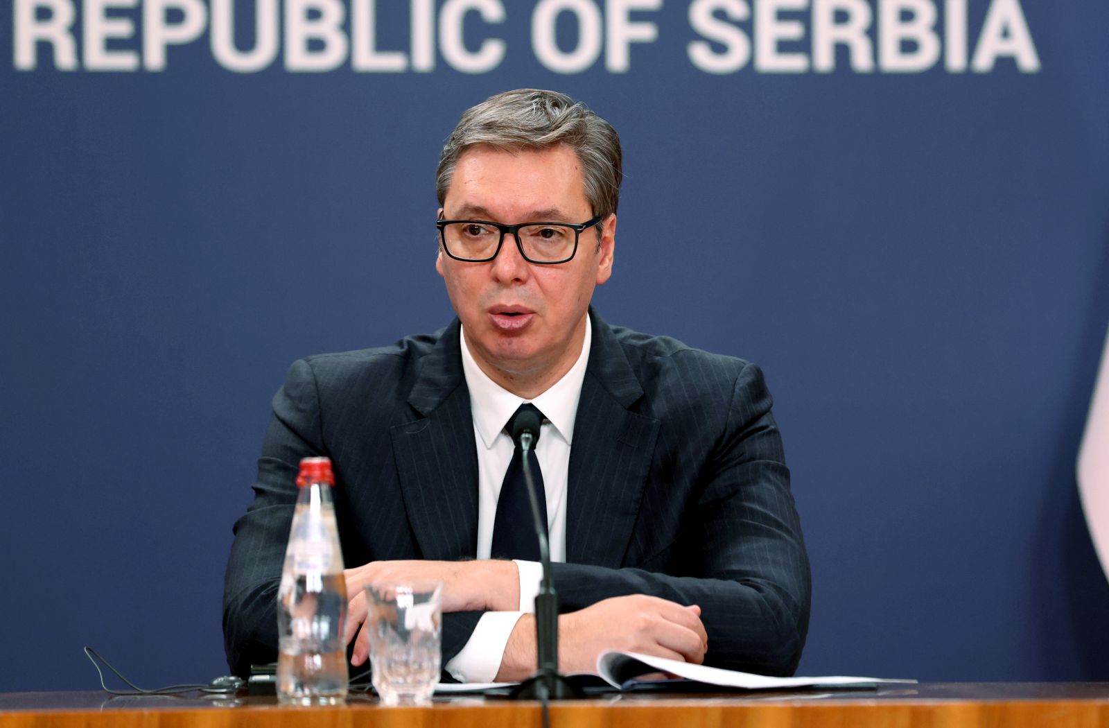 epa10166874 Serbian President Aleksandar Vucic attends a joint press conference with Turkish President Recep Tayyip Erdogan (not pictured) in Belgrade, Serbia, 07 September 2022. President Erdogan is on an official visit to Serbia.  EPA/ANDREJ CUKIC