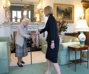 epa10164089 Queen Elizabeth II welcomes Liz Truss during an audience at Balmoral, Scotland, Britain 06 September 2022. Truss was in Balmoral for an audience with Queen Elizabeth II where she was invited to become Prime Minister and form a new government.  EPA/Andrew Milligan / POOL