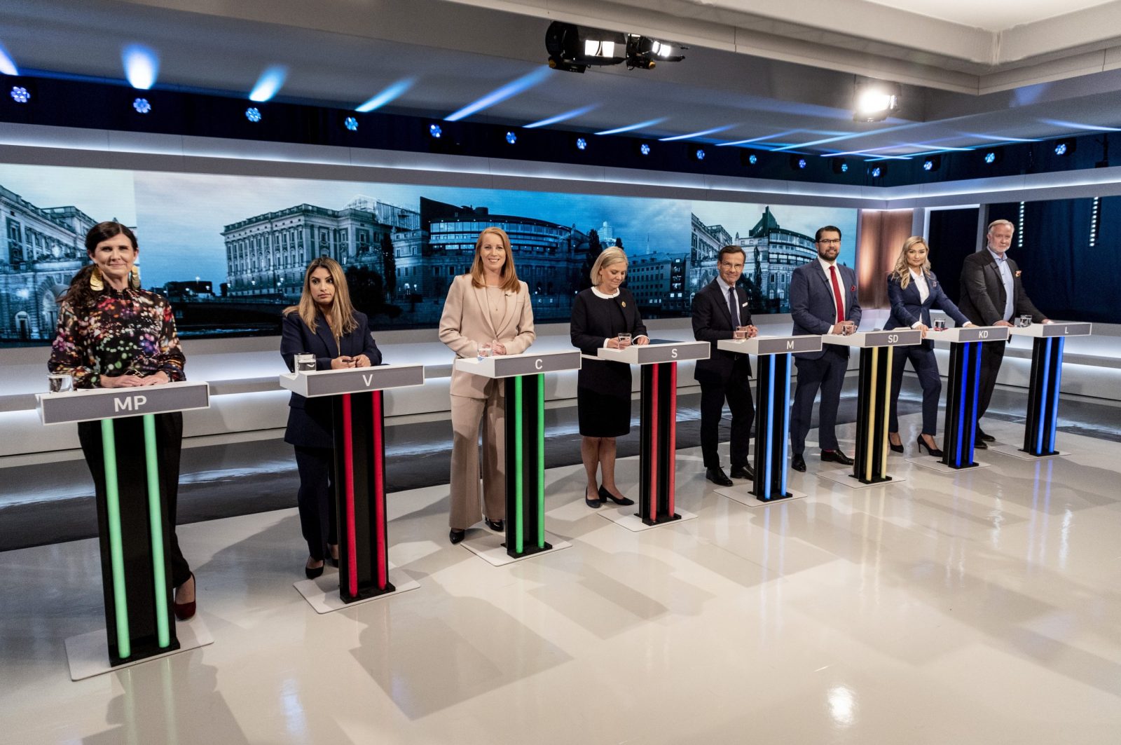 epa10174289 (L-R) Marta Stenevi, Spokesperson of
The Green Party, Nooshi Dadgostar, leader of the Left Party, Annie Loof, leader of the Center Party, Prime Minister Magdalena Andersson, leader of the Social Democratic Party, Ulf Kristersson, leader of the Moderate party, Jimmie Akesson, leader of the 
Sweden Democrats, Ebba Busch, leader of the Christian Democrats and Johan Pehrson, Leader of the Liberal party before a political debate broadcast by Swedish Television SVT from Stockholm, Sweden, 09 September 2022. General elections will be held in Sweden on 11 September 2022.  EPA/CHRISTINE OLSSON  SWEDEN OUT