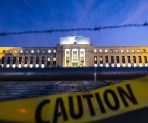 epa10196622 The US Federal Reserve ahead of its next interest rate announcement in Washington DC, USA, 21 September 2022. The Fed is expected to announce a third consecutive interest rate hike following its meeting later in the day.  EPA/JIM LO SCALZO