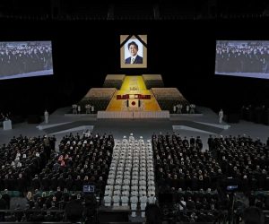 epa10208645 A view of the stage during the state funeral of former Japanese Prime Minister Shinzo Abe at the Nippon Budokan in Tokyo, Japan, 27 September 2022. Thousands of people are gathered in Tokyo to attend the state funeral for former prime minister Shinzo Abe, including foreign dignitaries and representatives from more than 200 countries and international organizations.  EPA/TAKASHI AOYAMA / POOL