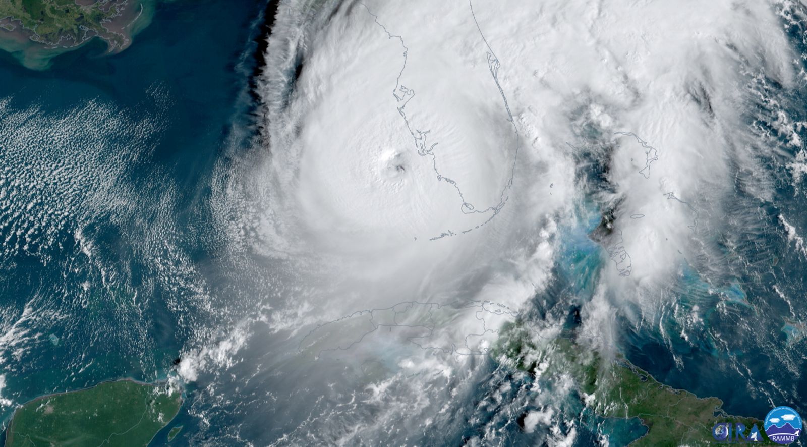 epa10211744 A handout image captured by NOAA's GOES-16 satellite and made available by the Regional and Mesoscale Meteorology Branch (RAMMB) of the National Oceanic and Atmospheric Administration (NOAA) National Environmental Satellite, Data, and Information Service (NESDIS) shows Hurricane Ian approaching the US state of Florida, 28 September 2022, after making landfall in western Cuba on 27 September 2022. Hurricane Ian, a Category-4 hurricane over the Gulf of Mexico with sustained winds reaching 155 miles per hour, is expected to strengthen before heading toward Florida's west coast, according to the National Hurricane Center (NHC).  EPA/RAMMB/NOAA/NESDIS HANDOUT -- MANDATORY CREDIT: RAMMB/NOAA/NESDIS -- HANDOUT EDITORIAL USE ONLY/NO SALES