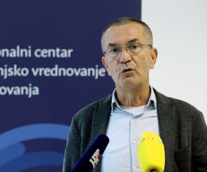 Zagreb, 29.09.2022. - Konferencija za medije Nacionalnog centra za vanjsko vrednovanje obrazovanja (NCVVO) na temu provedbe nacionalnih ispita u osmom razredu u kolskoj godini 2022./2023.. Na fotografiji ravnatelj NCVVO-a Vinko Filipoviæ. foto HINA/ Lana SLIVAR DOMINIÆ/ lsd