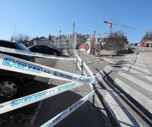 01.03.2021., Rijeka - Zbog izvodjenja radova na izgradnji nove bolnice na susackom lokalitetu KBC-a Rijeka, do daljnjega je zatvoren sjeverni ulaz u lokalitet Susak rijeckog KBC-a iz pravca Ulice Vjekoslava Dukica. Photo: Goran Kovacic/PIXSELL