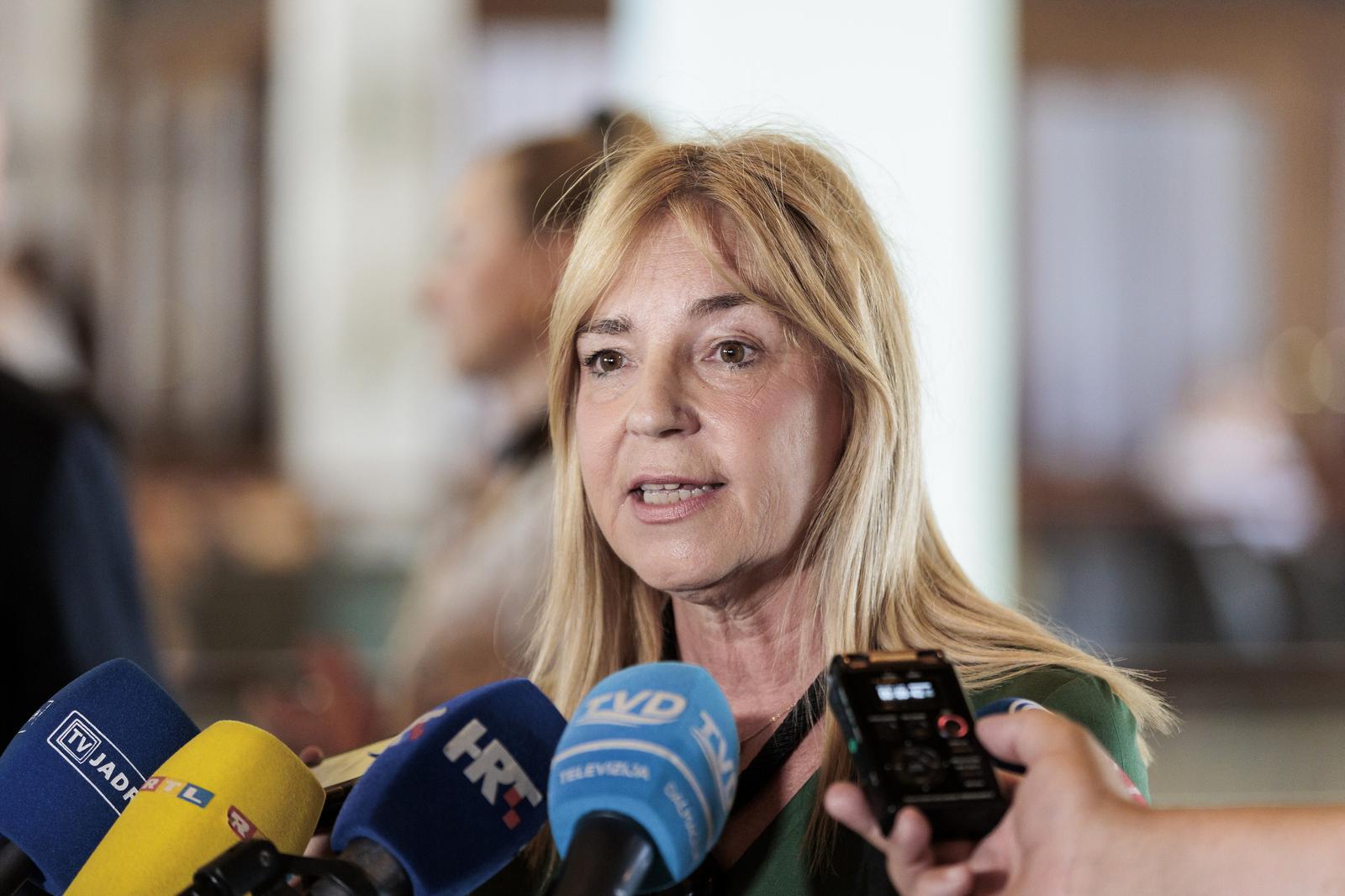 01.06.2022., Split - Ministar Marin Piletic posjetio je Split i Splitsko-dalmatinsku zupaniju, a u hotelu Zagreb posjetio je i djecu iz Ukrajine koja tamo borave.
Helenca Pirnat Dragicevic
  Photo: Miroslav Lelas/PIXSELL