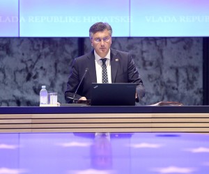 01.09.2022., Zagreb - U NSK je pocela 145. sjednica Vlade RH. Na dnevnom redu je, uz ostalo, konacni prijedlog izmjena i dopuna Zakona o zemljisnim knjigama te odluka o davanju suglasnosti Klinickom bolnickom centru Zagreb za sklapanje ugovora za nabavu CT uredjaja za potrebe hitne radiologije. Andrej Plenkovic  Photo: Patrik Macek/PIXSELL