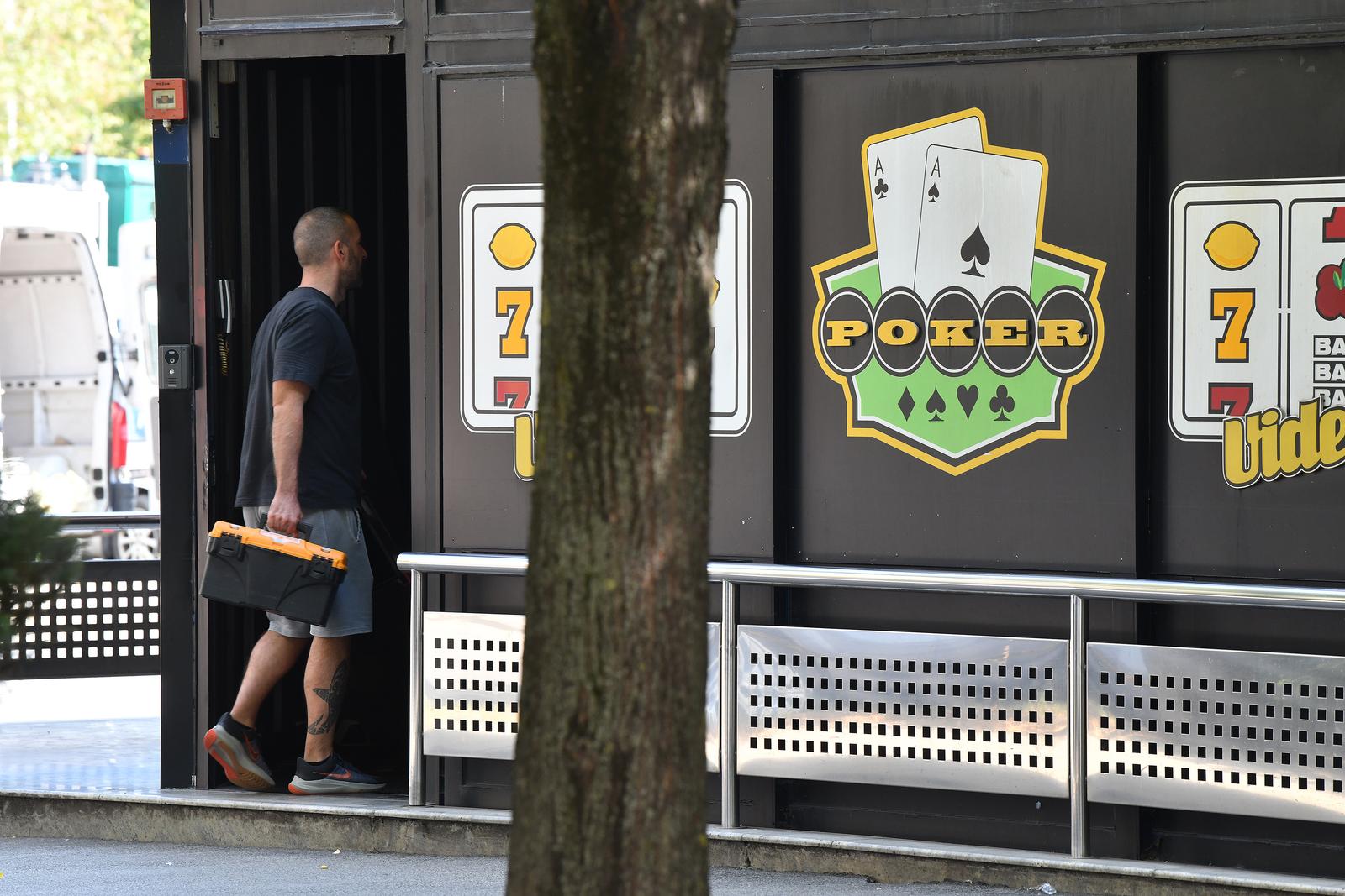 03.09.2022., Zagreb - Zastitar poslovnice igara na srecu preminuo je nakon sto su ga nepoznati pocinitelji tjelesno napali jutros oko 5 sati na podrucju Trnja.  Photo: Sandra Simunovic/PIXSELL
