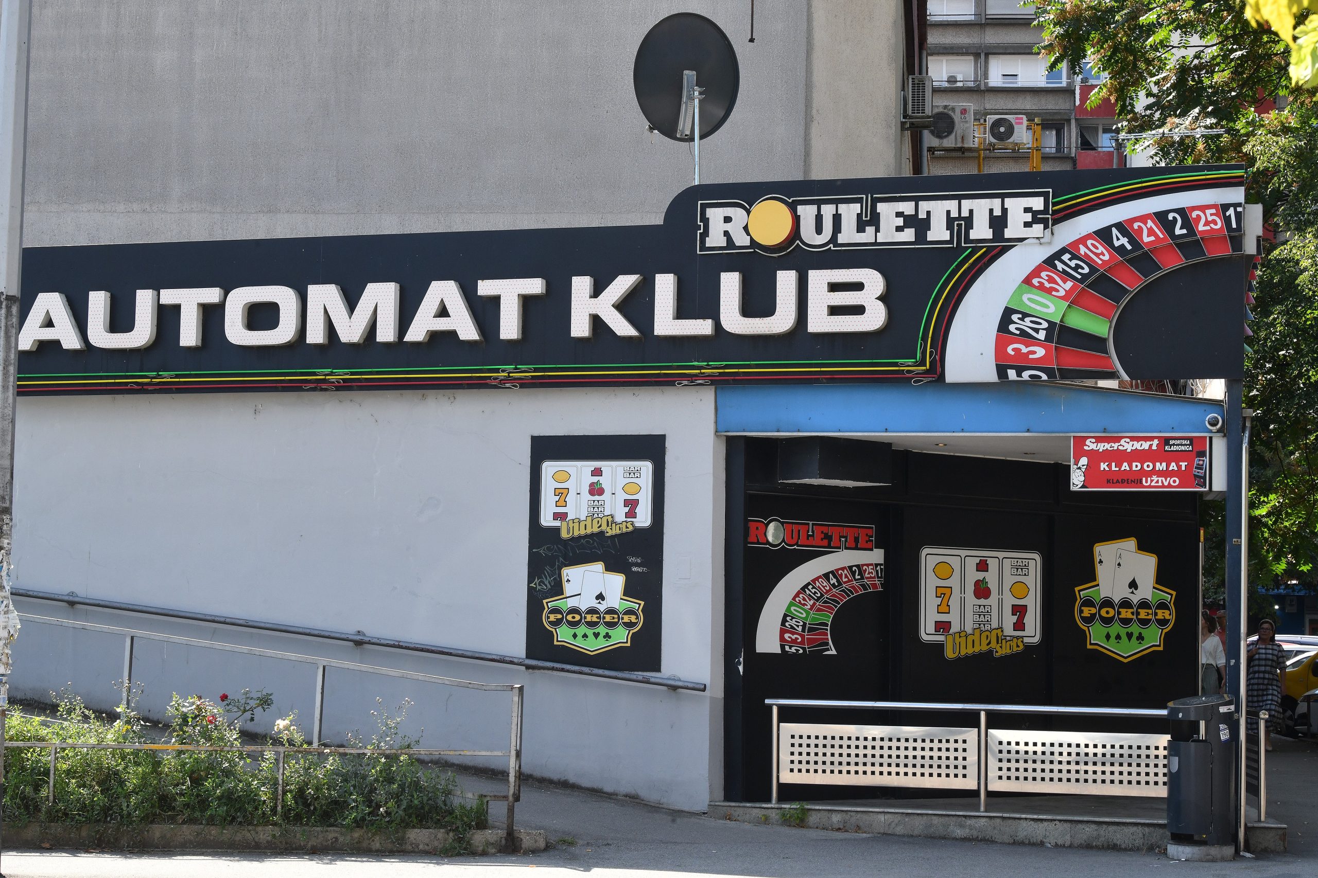 03.09.2022., Zagreb - Zastitar poslovnice igara na srecu preminuo je nakon sto su ga nepoznati pocinitelji tjelesno napali jutros oko 5 sati na podrucju Trnja.  Photo: Sandra Simunovic/PIXSELL