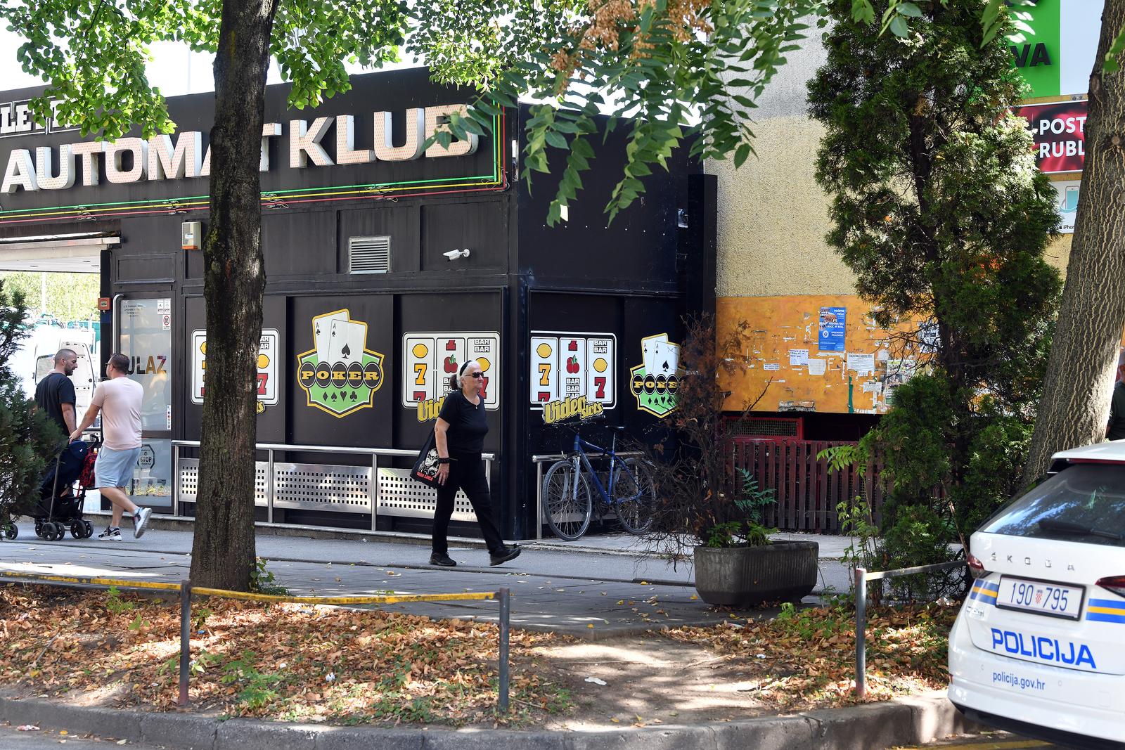 03.09.2022., Zagreb - Zastitar poslovnice igara na srecu preminuo je nakon sto su ga nepoznati pocinitelji tjelesno napali jutros oko 5 sati na podrucju Trnja.  Photo: Sandra Simunovic/PIXSELL
