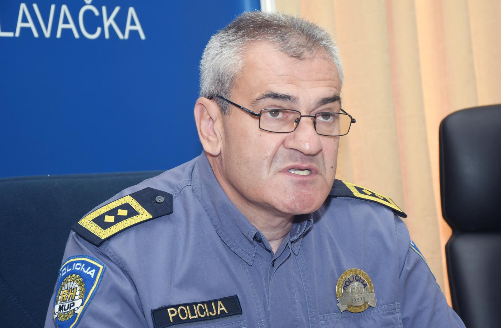 05.6.2020., Sisak - Izvanredna konferencija za medije odrzana je u prostorijama Policijske uprave Sisacko-moslavacke, a na noj je nacelnik PU Luka Pesut govorio o dovrsenom kriminalistickom istrazivanju vezanom za kazneno djelo Nedozvoljeno posjedovanje, izrada i nabavljanje oruzja i eksplozivnih tvari. rPhoto: Nikola Cutuk/PIXSELL