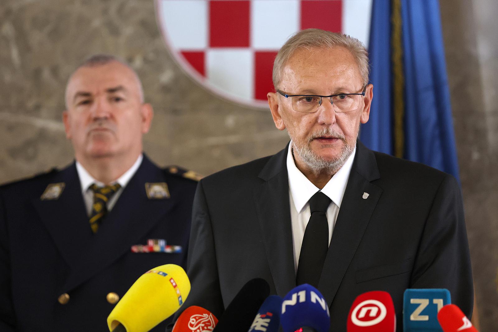 07.09.2022., Zagreb - Povodom stradavanja jednog pripadnika i hospitalizacije drugog pripadnika Antiteroristicke jedinice Lucko, izjavu za javnost dao je potpredsjednik Vlade i ministar unutarnjih poslova dr. sc. Davor Bozinovic, glavni ravnatelj policije Nikola Milina te zapovjednik Antiteroristicke jedinice Lucko Mate Bilobrk.
 Photo: Goran Stanzl/PIXSELL