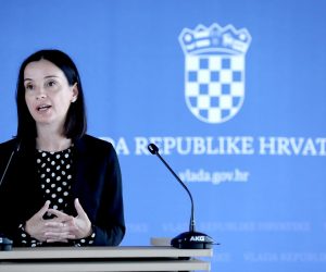 08.09.2022., Zagreb - Na svojoj 147. sjednici odrzanoj u NSK Vlada je donijela paket mjera pomoci gradjanima i gospodarstvu vrijedan vise od 6 milijardi kuna. Mjere se odnose na cijene plina, struje, osnovnih namirnica i ciljanu pomoc ugrozenim kategorijama stanovnistva. Nakon sjednice mjere iz svog resora pojasnili su ministri Butkovic, Filipovic, Vuckovic, Paladina i Piletic. 
 Photo: Patrik Macek/PIXSELL