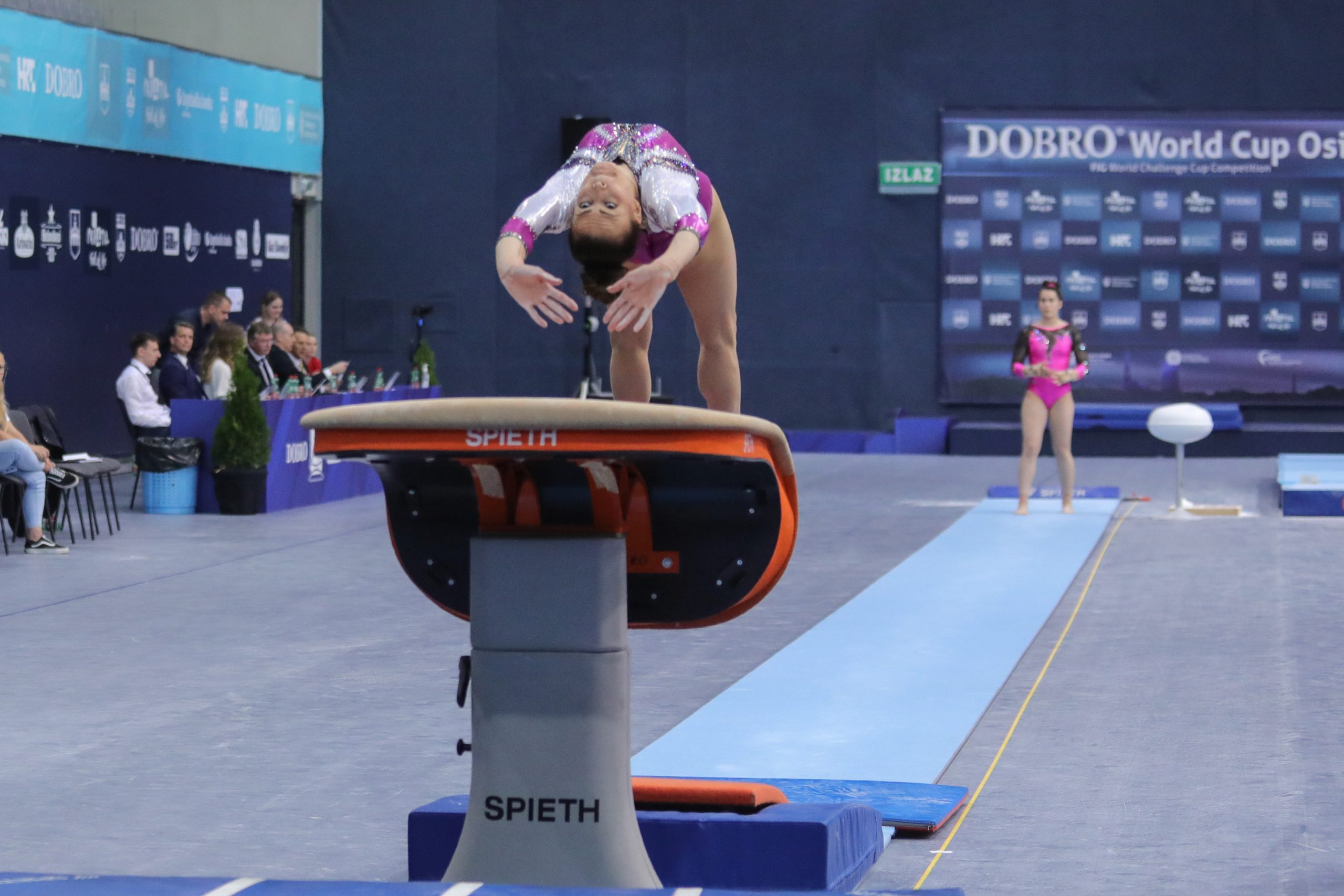 09.06.2022., Osijek - Prvi dan gimnasticarskog natjecanja DOBRO World CUP Osijek 2022. u sportskoj dvorani Gradski vrt. Kvalifikacije, preskok. Tijana Korent Photo: Dubravka Petric/PIXSELL
