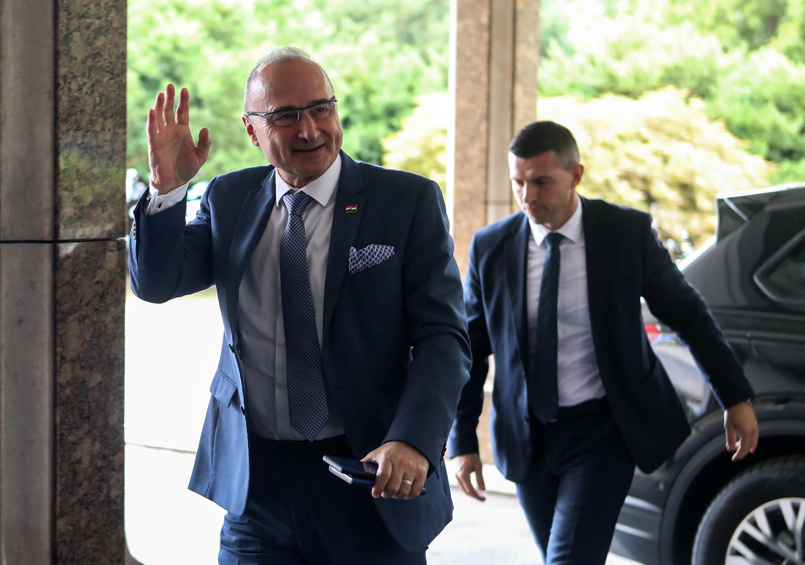 11.07.2022., Zagreb - U hotelu Westin odrzana je sjednica sireg Predsjednistva HDZ-a. Gordan Grlic Radman Photo: Zeljko Hladika/PIXSELL