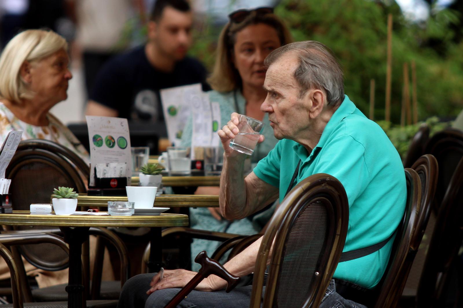 12.07.2022., Zagreb - Sabor danas raspravlja o izmjeni mirovinskih zakona prema kojim ce umirovljenici moci uzeti dio mirovine bracnog druga.  Photo: Ivan Skrinjar/PIXSELL