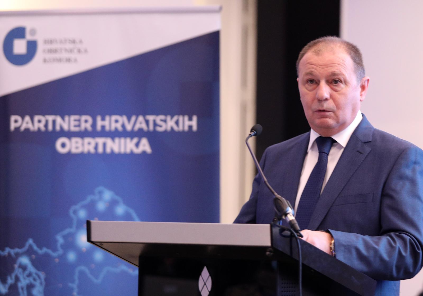 15.11.2021., Sibenik - U hotelskom naselju Solaris svecano je otvoren 33. Kongres ugostitelja i turistickih djelatnika Hrvatske obrtnicke komore. Domacin Kongresa je cetvrtu  godinu zaredom Obrtnicka komora Sibensko-kninske zupanije, a pokrovitelji su  Ministarstvo turizma i sporta i Hrvatska turisticka zajednica. 
  Photo: Dusko Jaramaz/PIXSELL