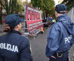 16.09.2022., Zagreb - Uoci pocetka optuznog  vijece za Marka Franciskovica ispred suda okupili su se njegovi istomisljenici  Photo: Slavko Midzor/PIXSELL