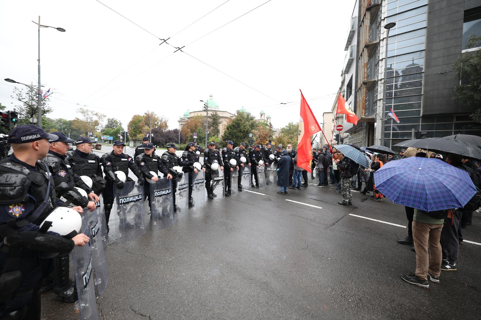 17, September, 2022, Belgrade - The police blocked the city center on the eve of the announced gathering of Europride participants who announced a walk despite the ban, and there are also opponents of Europride. Photo: Milan Maricic/ATAImages

17, septembar, 2022, Beograd - Policija je blokirala centra grada uoci najavljenog okupljanja ucesnika Europrajda koji su najavili setnju uprkos zabrani, a tu su i protivnici Europrajda. Photo: Milan Maricic/ATAImages Photo: Milan Maricic/ATAImages/PIXSELL