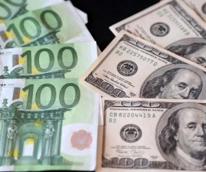 18.03.2015., Sibenik - Trzisni analiticari procjenjuju da ce vrijednost eura i americkog dolara uskoro biti izjednacena te da bi europska valuta mogla dodatno oslabjeti."nPhoto: Dusko Jaramaz/PIXSELL