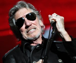 23.07.2013., stadion Poljud, Split - Roger Waters odrzao koncert u sklopu turneje The Wall. Pjesmu Another Brick in the Wall izveo je s djecjim zborom Josip Hatz.rPhoto: Ivana Ivanovic/PIXSELL
