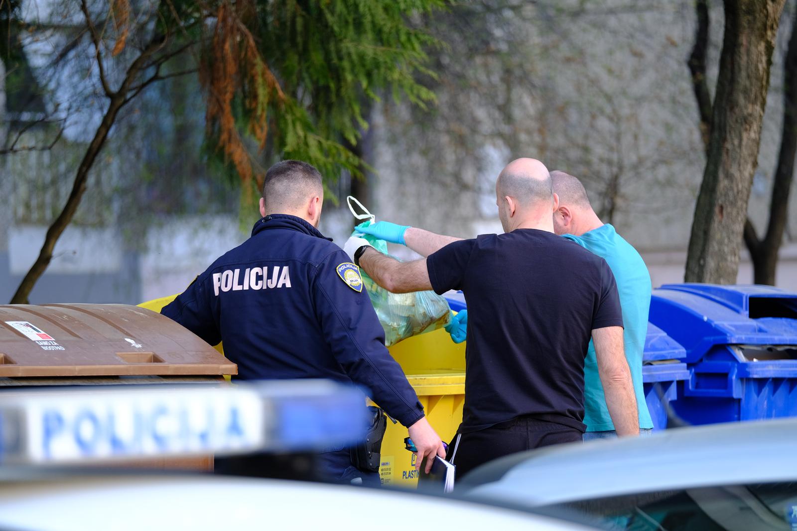 26.03.2022., Zagreb - U zgradi u Stefancicevoj u naselju Vrbani nadeno je mrtvo tijelo zene. Policija sumnja na ubojstvo. Photo: Slaven Branislav Babic/PIXSELL