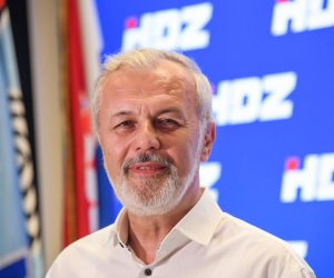 27.06.2022., Zagreb - Ante Sanader dao je izjavu medijima nakon prosirene sjednice Predsjednistva HDZ-a u sredisnjici stranke na Trgu zrtava fasizma. Photo: Josip Regovic/PIXSELL