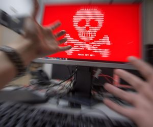 28.06.2017., Zagreb - Ransomware Petya napada racunala sirom svijeta, o koristi istu ranjivost Windowsa kao i ransomware WannaCry koji je internetom harao prije mjesec dana. rijec je o zlonamjernom programu koji sifrira datoteke na racunalu te one korisniku postaju nedostupne sve dok kriminalcima ne plate trazenu svotu za kljuc kojim ce svoje podatke desifrirati. r"nPhoto: Davor Puklavec/PIXSELL