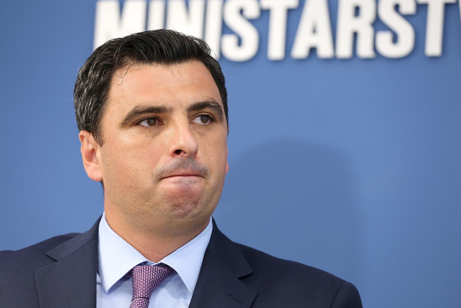 29.08.2022., Zagreb - U Ministarstvu financije odrzana je konferencija za medije na kojoj su izjave dali sef Ureda za sprjecavanje pranja novca Ante Bilus, ravnatelj Porezne uprave Bozidar Kutlesa i ministar financija Marko Primorac. 
 Photo: Goran Stanzl/PIXSELL