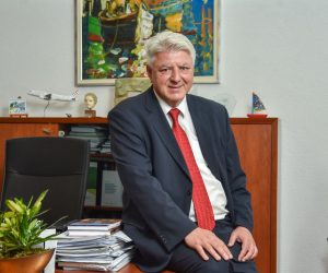15.09.2022., Rijeka - Zlatko Komadina, zupan Primorsko-goranske zupanije. 

Photo Sasa ZinajaNFoto