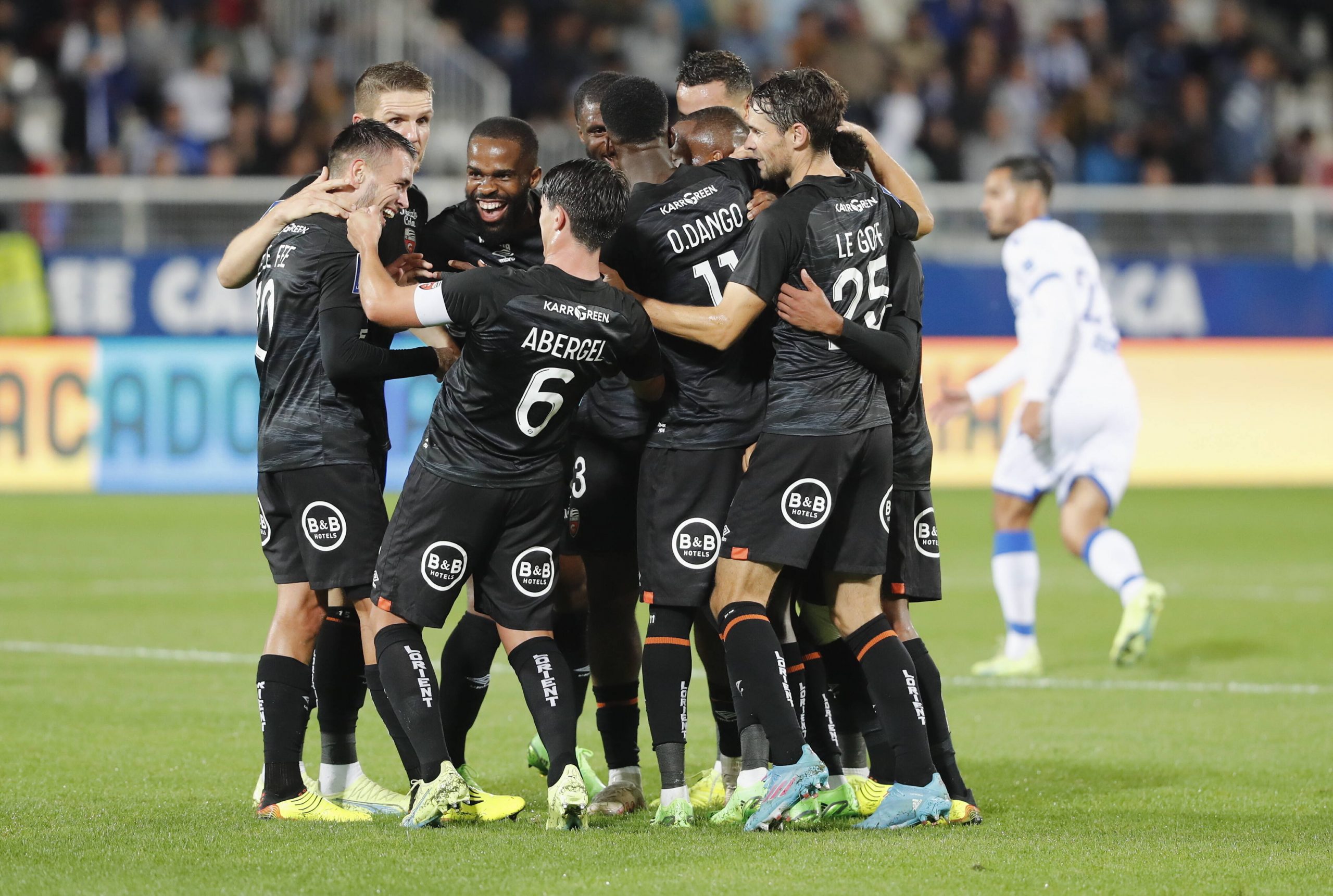 Joie Enzo Le Fee Lorient Football : Auxerre vs Lorient - Ligue 1 - 16/09/2022 StephanieGrossetete/Panoramic PUBLICATIONxNOTxINxFRAxITAxBEL