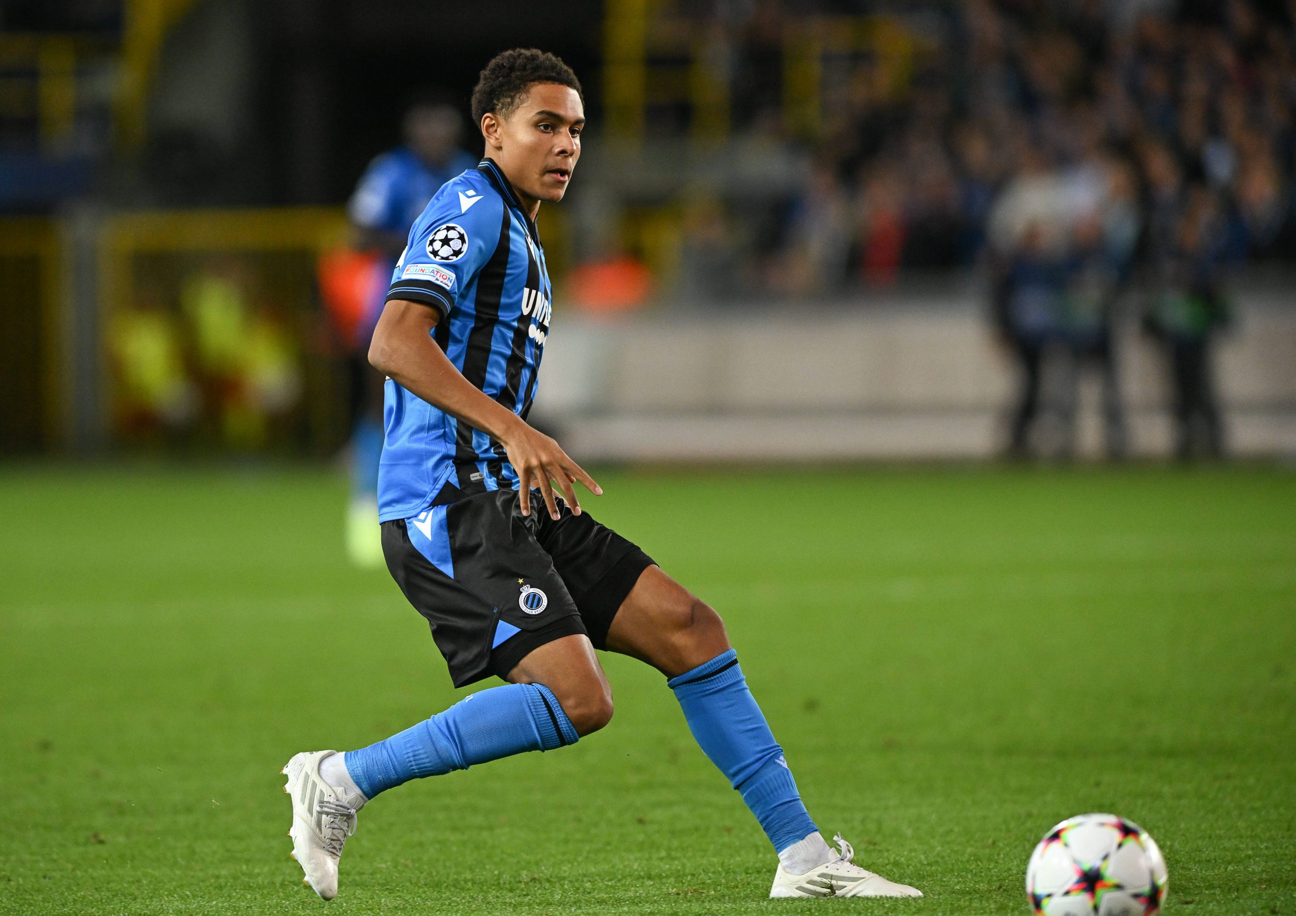BELGIUM SOCCER UCL DAY3 GROUP B CLUB BRUGGE VS ATLETICO MADRID Antonio Nusa 32 of Club Brugge pictured during a soccer game between Club Brugge KV and Atletico Madrid during the third matchday in group B in the Uefa Champions League for the 2022-2023 season , on Tuesday 4 th of October 2022 in Brugge , Belgium . PHOTO DAVID CATRY SPORTPIX Brugge Jan Breydelstadion West-Vlaanderen Belgium PUBLICATIONxNOTxINxBEL Copyright: xSportpix.bex xDavidxCatryxDavidxCatryx