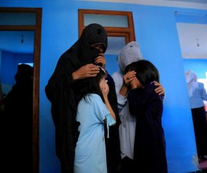 epa10216129 Relatives of Hasina, an 18 years old afghan girl, who was killed in a suicide bomb attack at a school, during a prepration for university entrance exams, in a Shia Hazara neighborhood, react during a funeral in western Kabul, Afghanistan, 30 September 2022. At least 19 people were killed and another 27 injured after a powerful explosion occurred at a school in a Shia Hazara neighborhood in western Kabul on 30 September, police said. No terrorist outfit has claimed responsibility for the attack so far although the Islamic State (IS) terror group has traditionally targeted this minority.  EPA/STR