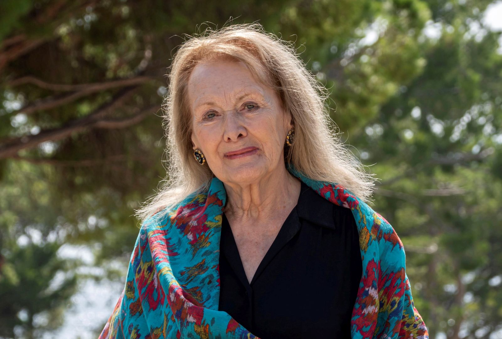 epa10226413 (FILE) - French writer Annie Ernaux poses for a photograph at Hotel Formentor garden, in Pollenca, Majorca, Balearic Islands, Spain, 20 September 2019 (reissued 06 October 2022). French author Annie Ernaux has been awarded on 06 October 2022, the Nobel Prize in Literature for 2022 'for the courage and clinical acuity with which she uncovers the roots, estrangements and collective restraints of personal memory'.  EPA/CATI CLADERA *** Local Caption *** 55481224