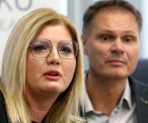 Zagreb, 07.10.2022 -  Konferencija za medije Dravnog zavoda za statistiku (DZS) na kojoj su predstavljeni konaèni rezultati Popisa 2021. o etno-kulturalnim obiljejima stanovnitva Hrvatske. Na fotografiji glavna ravnateljica DZS-a Lidija Brkoviæ. foto HINA/ Lana SLIVAR DOMINIÆ/ lsd