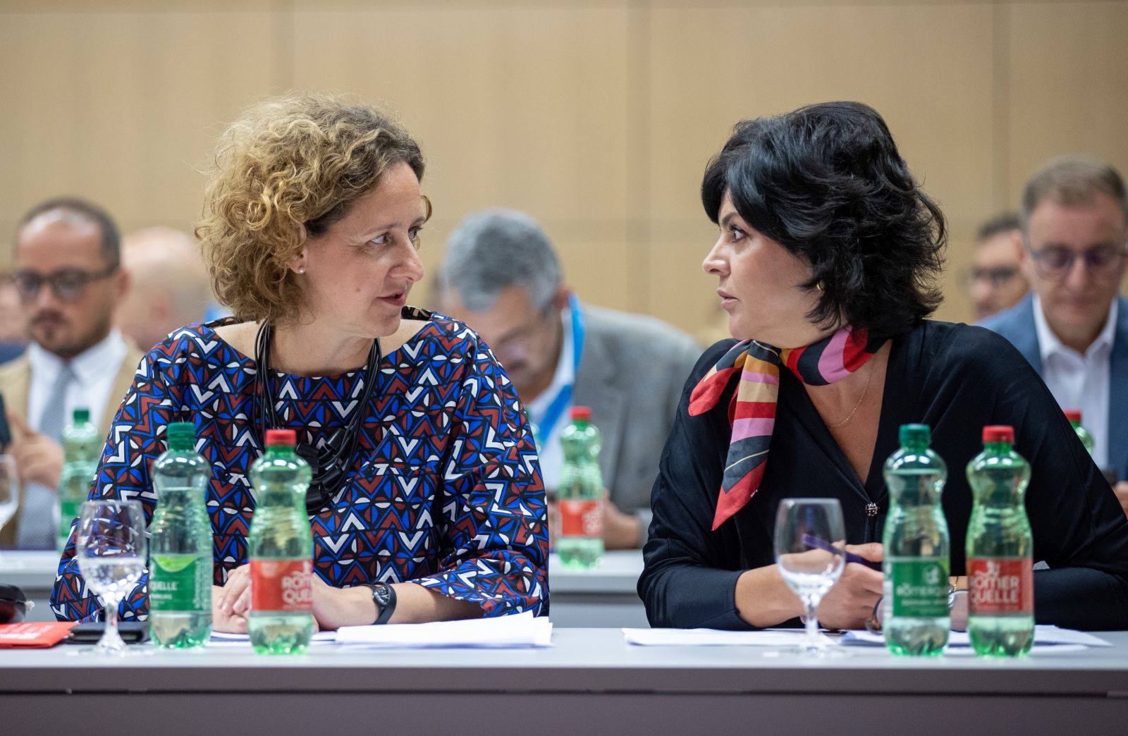 Dubrovnik, 11.10.2022 - Konferencija AMAN-a i HINA-e “Održivi razvoj u Mediteranskoj regiji - uloga medija”, a kojoj je cilj promicanje održivosti, društveno odgovornog poslovanja i zaštite okoliša na području Mediterana. Na slici ravnateljica HINA-e Branka Gabriela Valentić, ministrica kulture Nina Obuljen Koržinek.
foto HINA/ Damir SENČAR/ ds
