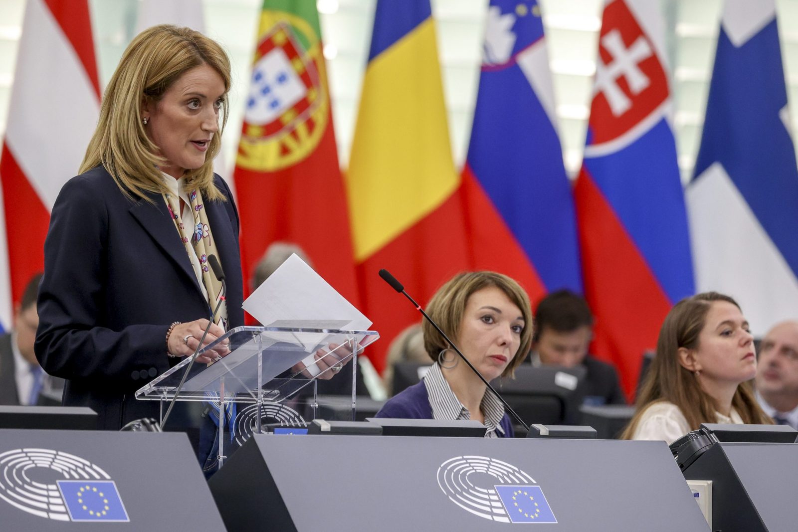 epa10249037 European Parliament President Roberta Metsola speaks during the opening of the European Parliament plenary session in Strasbourg, France, 17 October 2022. The session runs from 17 till 20 October.  EPA/JULIEN WARNAND