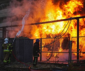 epa10250345 A handout photo released by the press service of the State Emergency Service (SES) of Ukraine shows emergency services responding to a fire after shelling in Kyiv (Kiev), Ukraine, 18 October 2022, amid Russia's invasion. According to SES, two people were killed and one injured. Three Russian strikes hit an energy infrastructure facility in Kyiv, the deputy head of Ukraine's presidential administration Kyrylo Tymoshenko said. Mayor Vitali Klitschko said that 'critical infrastructure' was damaged in the attack in northern Kyiv. Russian troops on 24 February entered Ukrainian territory, starting a conflict that has provoked destruction and a humanitarian crisis.  EPA/STATE EMERGENCY SERVICE OF UKRAINE HANDOUT -- BEST QUALITY AVAILABLE -- MANDATORY CREDIT: STATE EMERGENCY SERVICE OF UKRAINE -- HANDOUT EDITORIAL USE ONLY/NO SALES