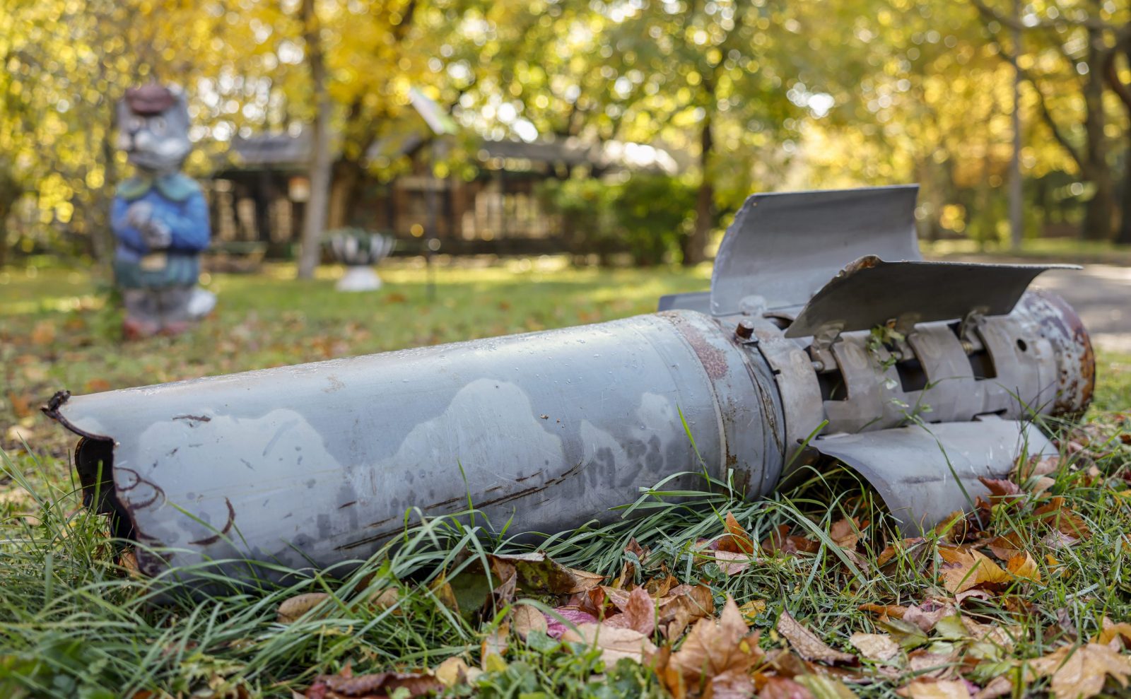 epa10263026 A piece of a missile is seen lying in the ground at the zoo in Mykolaiv, Ukraine, 24 October 2022. Nine rockets hit the area of the zoo at the beginning of the war. Now the zoo opens only at weekends. Russian troops on 24 February entered Ukrainian territory, starting a conflict that has provoked destruction and a humanitarian crisis.  EPA/HANNIBAL HANSCHKE