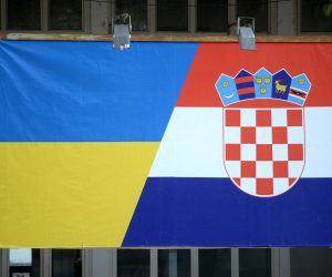 Zagreb, 24.10.2022. - Hrvatsko-ukrajinsko drutvo slubeno je predloilo zagrebaèkoj gradskoj vlasti da jedna zagrebaèka ulica bude imenovana Ulicom Mariupolja kao znak podrke i solidarnosti s ukrajinskim narodom. foto HINA/ Miroslav EDVIN HABEK/ lsd