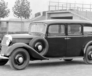 Pullman auch mit Dieselmotor: Mercedes-Benz 260 D Pullman-Limousine (Baureihe W 138) aus dem Jahr 1936. 

Pullman also with diesel engine: Mercedes-Benz 260 D Pullman limousine (W 138 series) from 1936.
