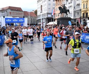 01.10.2022., Zagreb - 30. Zagrebacki maraton startao na glavnom gradskom Trgu. Photo: Marko Lukunic/PIXSELL