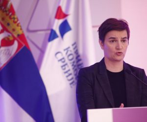 03, October, 2022, Belgrade - The conference "Application of AI solutions in traditional industries" was held in the Chamber of Commerce of Serbia. Ana Brnabic.

03, oktobar, 2022, Beograd - U  Privrednoj komori Srbije odrzana je konferencija "Primena AI resenja u tradicionalnim industrijama".  Photo: Amir Hamzagic/ATAImages/PIXSELL