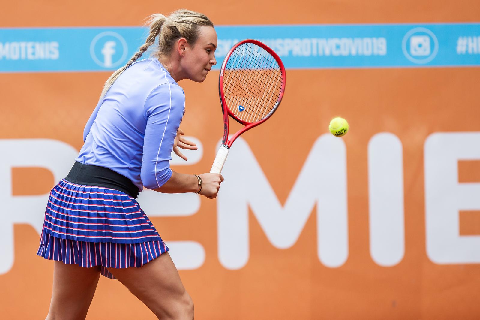 05.06.2020., Osijek - Hrvatski Premier Tenis, turnir humanitarnog karaktera u organizaciji Donne Vekic i njezine obitelji uz pokroviteljstvo Hrvatskog teniskog saveza. Mec zene pojedinacno. Photo: Davor Javorovic/PIXSELL