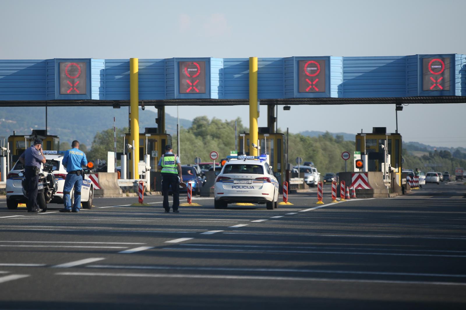06.08.2022., Varazdin - Zbog teske nesrece na autocesti A4 preusmjeren je promet na jednu stranu autoputa Photo: Matija Habljak/PIXSELL