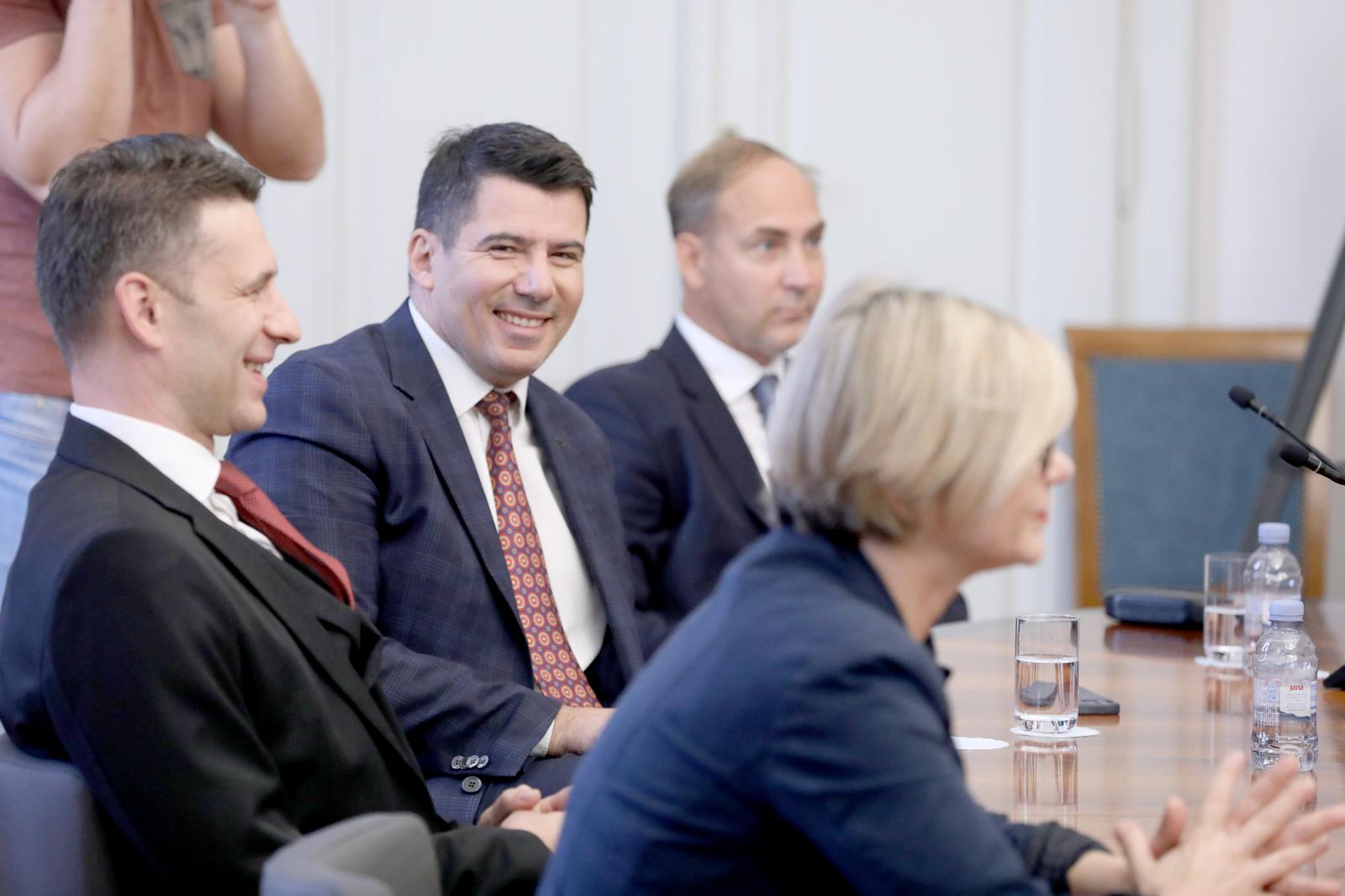06.10.2022., Zagreb - U Saboru je pocela 40. sjednica Odbora za Ustav, Poslovnik i politicki sustav na kojoj se raspravlja o najavljenoj sjednici Nacionalnog vijeca za pracenje provedbe Strategije suzbijanja korupcije. Nikola Grmoja

.

 Photo: Patrik Macek/PIXSELL