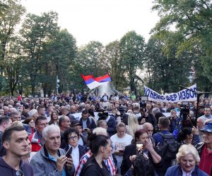 06.10.2022., Banja Luka, Bosna i Hercegovina - U Banjoj Luci odrzan je prosvjed opozicije protiv, kako tvrde, kradje Milorada Dodika na ovogodisnjim Opcim izborima. Na prosvjed je stigla i Dodikova protukandidatkinja na izborima Jelena Trivic.  Photo: Dejan Rakita/PIXSELL