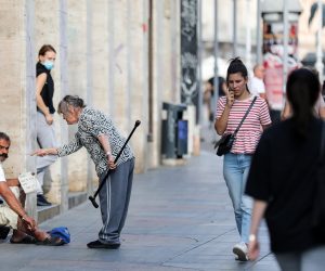07.09.2021., Zagreb - Svadja izmedju prosjaka oko radnog mjesta u Ilici.rPhoto: Emica Elvedji/PIXSELL