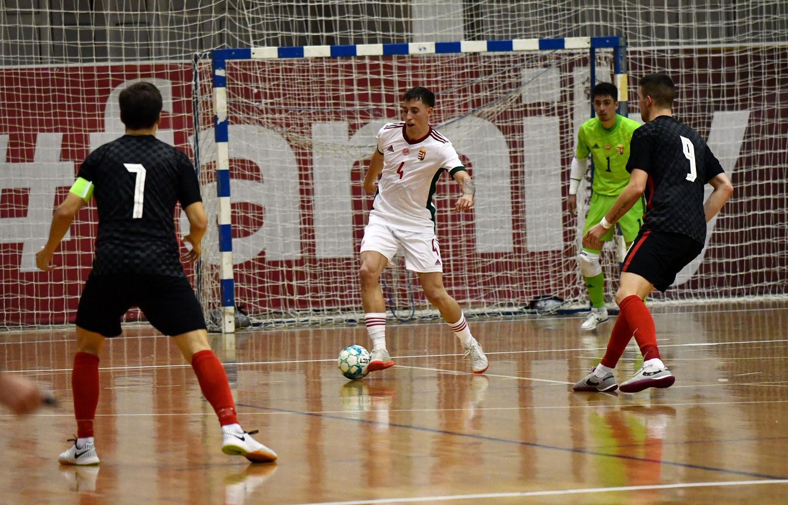 07.10.2022., Slavonski Brod - Kvalifikacijska utakmica za Svjetsko prvenstvo u futsalu, Hrvatske - Madjarske. Mark Fekete.  Photo: Ivica Galovic/PIXSELL