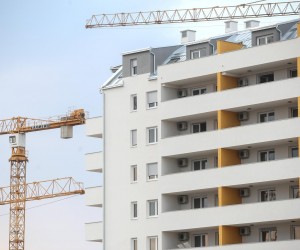 10.03.2022., Zagreb - Prosjecna cijena cetvornog metra prodanog novoga stana u Hrvatskoj u 2021. godini iznosila je 13.713 kuna, što je 7,8 posto vise nego u 2020. godini, pokazuju podaci Drzavnog zavoda za statistiku. U Zagrebu je pritom prosjecna cijena cetvornog metra novog stana bila 14.672 kune, sto je 4,7 posto vise nego godinu prije, a u ostalim naseljima 12.577 kuna ili 12,3 posto vise.

 Photo: Igor Kralj/PIXSELL