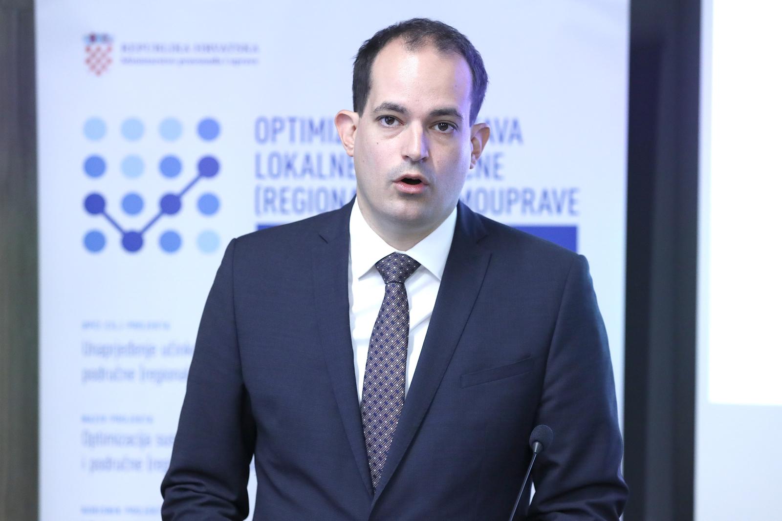 10.10.2022., Zagreb - U Wespa Spacesu otvorena je pocetna konferencija projekta "Optimizacija sustava lokalne i podrucne (regionalne) samouprave". Jedan od kljucnih ciljeva projekta je izrada Jedinstvenog informacijskog sustava za prikupljanje i pohranu podataka o jedinicama lokalne i podrucne (regionalne) samouprave. Na konferenciji je sudjelovao ministar pravosudja i uprave Ivan Malenica. Photo: Patrik Macek/PIXSELL